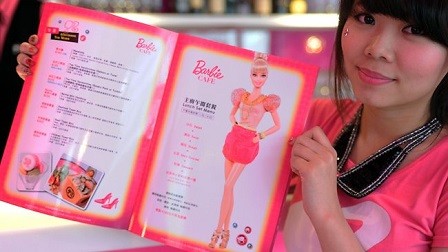 Mattel crea una cafetería en honor a la Barbie en Taiwán