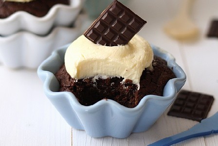 Cupcake de chocolate y calabacín (sin huevo ni lácteos)
