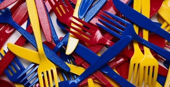 Los cubiertos influyen en el sabor de los alimentos