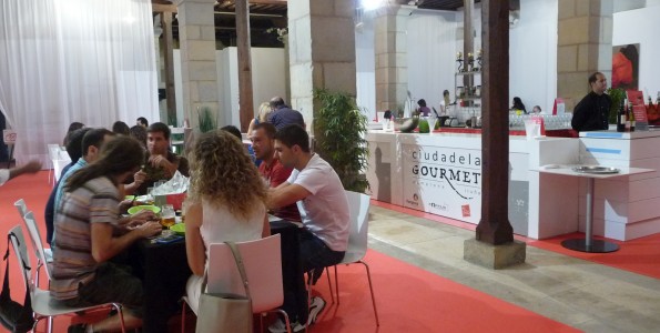 Abre las puertas el gastrobar de Ciudadela Gourmet (Pamplona)
