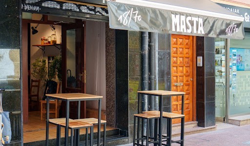 Masta Taberna: cocina vasco-navarra con alma de bistró en el corazón de Zarautz