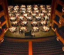 Una cena especial en el escenario del Gran Teatro del Liceo