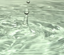 El consumo de agua favorece la pérdida de kilos