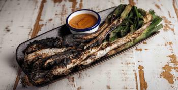 La temporada más esperada llega a Gobu: calçots al carbón en edición limitada
