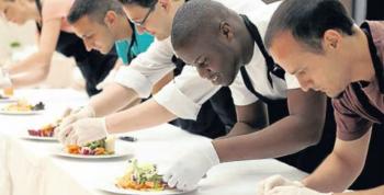 Seis maestros de la cocina se unen en Plasencia en una jornada histórica de "Solidaridad Gastronómica"