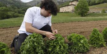 Chus Manzano, la nueva estrella de la cocina española, nombrado Mejor Chef Joven del Año por Montagud