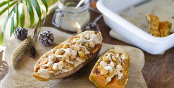 El boniato asado con garbanzos y kale se corona como el plato "superfood" de la temporada