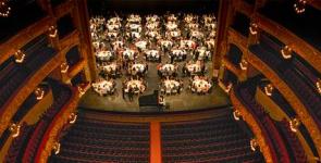 Una cena especial en el escenario del Gran Teatro del Liceo